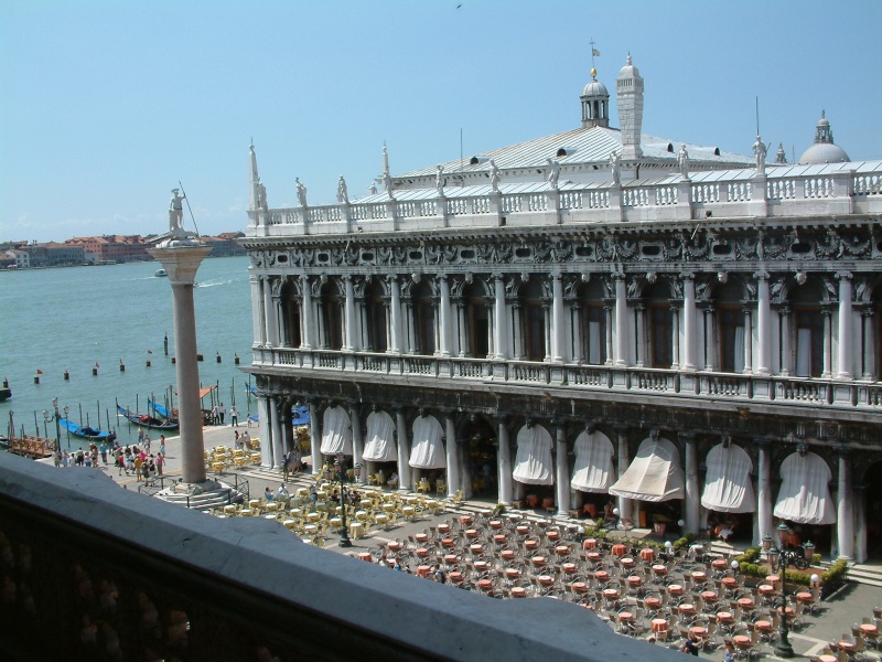 File:Venice, Libreria Marciana.jpg