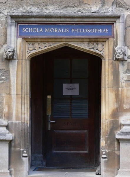 File:Bodleiandoorway1.jpg