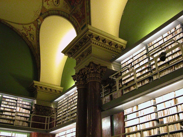 File:Wolfenbuettel Herzog-August-Bibliothek Innen2 (2006).jpg